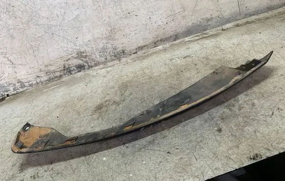 Ford Mondeo MK V Front bumper lip 
