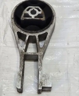 Opel Adam Gearbox mounting bracket 13451485