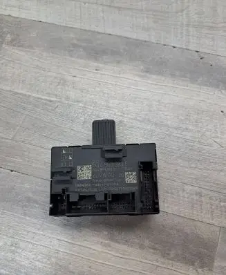 Volkswagen Golf VII Door control unit/module 5Q4959393B 5Q4959393E A2C7494670200