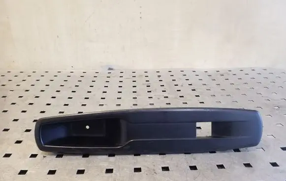 Renault Scenic III - Grand scenic III Front door window switch trim 