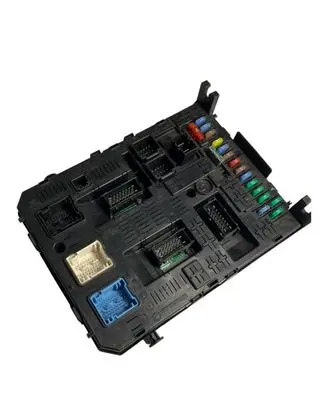 Peugeot 3008 I Comfort/convenience module 967847688001 230346602 230459502