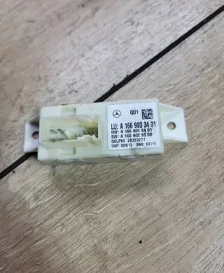 Mercedes-Benz C W204 Light module LCM A1669003401 A1669015801 28323277
