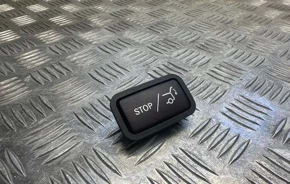Mercedes-Benz GLC C253 Tailgate/trunk/boot open switch 2128210651 31020305