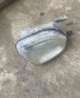 Mercedes-Benz E W211 Front fog light