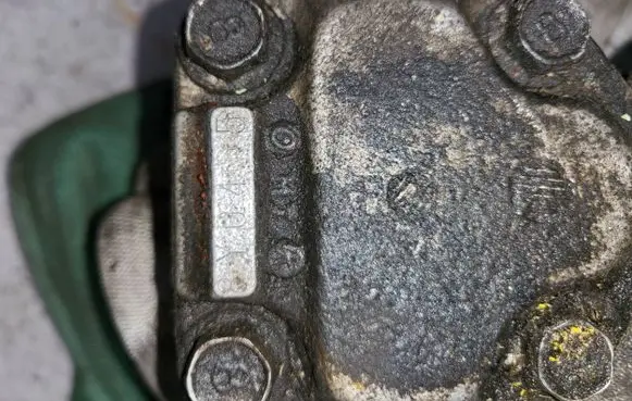 Suzuki Grand Vitara I Vacuum pump 8Y0405
