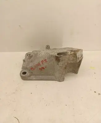 Dodge Durango Engine mounting bracket 68275987AA
