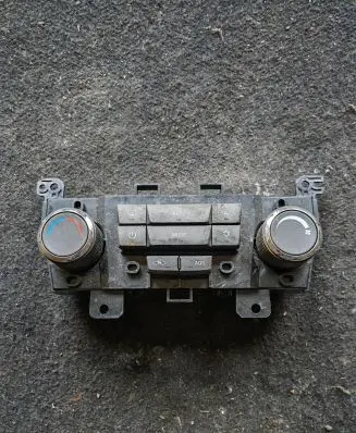 Chevrolet Orlando Climate control unit 3870578 11244223