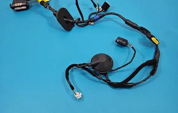 Hyundai i40 Front door wiring loom 91610-3Z170 IMPRK1533599