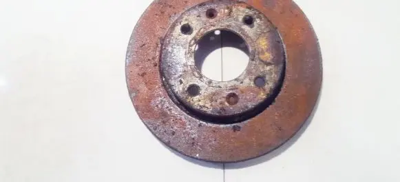 Hyundai Elantra Front brake disc ventiliuojamas