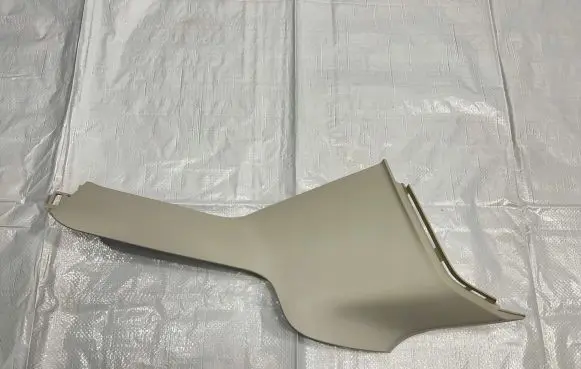 Land Rover Range Rover Evoque L551 (C) pillar trim K8D251749