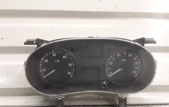 Renault Trafic II (X83) Speedometer (instrument cluster) P8200390135