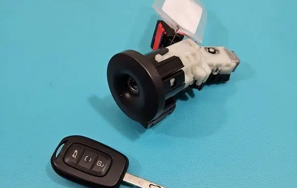 Renault Twingo III Ignition lock F0756E138 IMPRK1467081