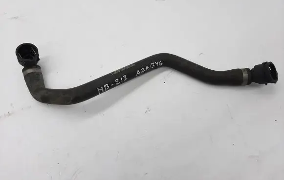 Mercedes-Benz E W213 Engine coolant pipe/hose A2135014782