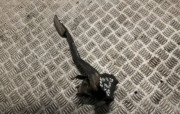 Land Rover Discovery Accelerator throttle pedal 