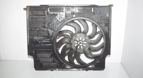 BMW 2 Active Tourer U06 Electric radiator cooling fan 9846921 5A078C9 17429846921