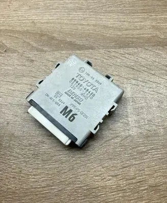 Lexus RX 450H Light module LCM 8994048430 0319002930