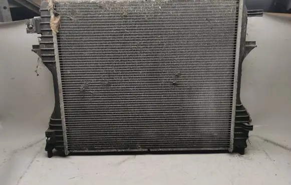 Jaguar S-Type Coolant radiator 4R838005BB 02DEC2005