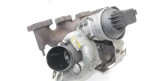 Volkswagen PASSAT CC Turbo 03L253010D