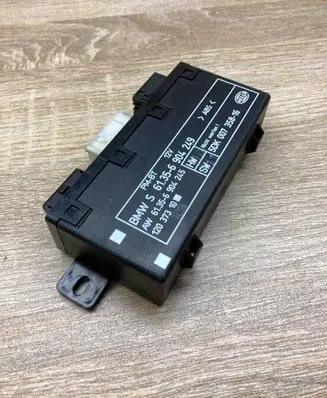 BMW 5 E39 Door control unit/module 6904249 5DK007358