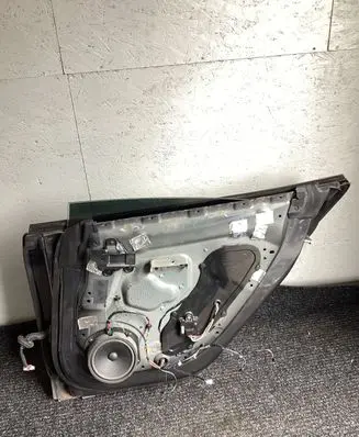 Tesla Model S Rear door 106794300A
