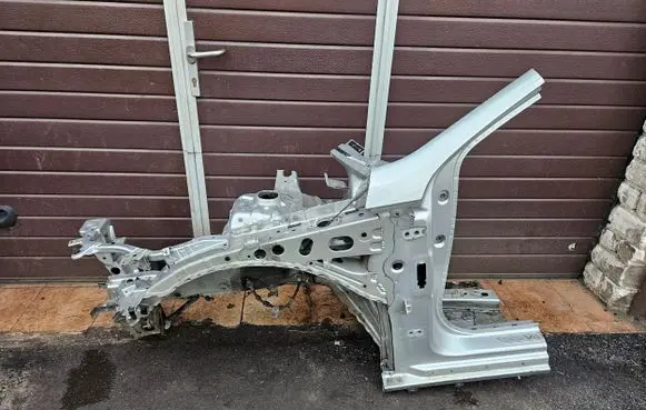 Opel Insignia B Front side member 