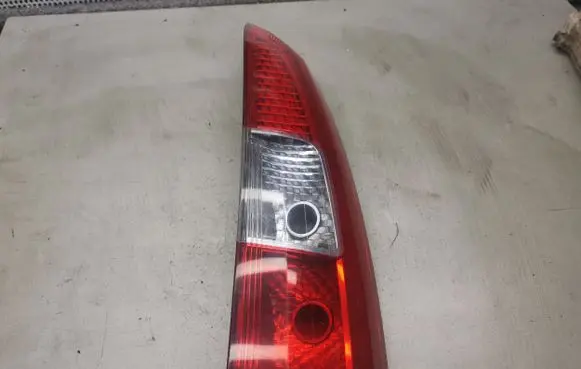 Volvo V70 Rear/tail lights
