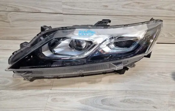Mitsubishi Eclipse Cross Headlight/headlamp