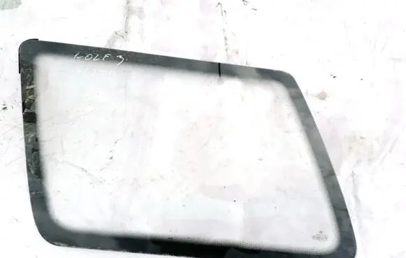Volkswagen Golf III Rear side window