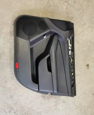 Mercedes-Benz GLE (W166 - C292) Front door card panel trim