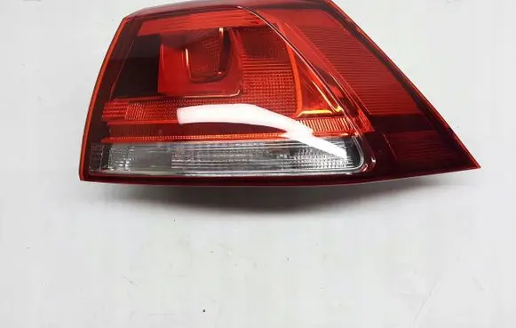 Volkswagen Golf VII Rear/tail lights 5G0945096M