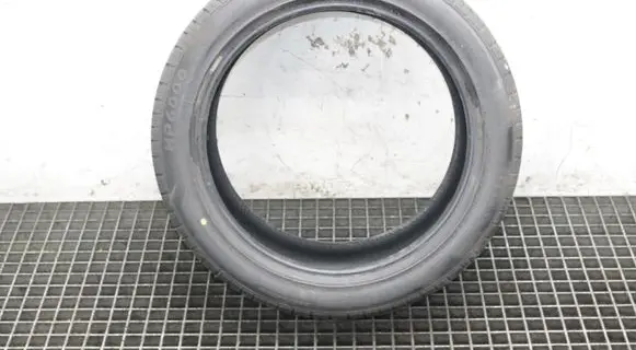 Audi A6 S6 C8 4K R19 summer tire 24545R19 ZEETEX