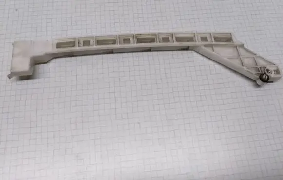 Mitsubishi Space Wagon Other front door trim element 2J45