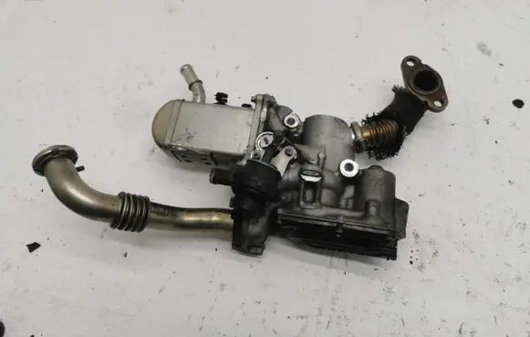 Renault Scenic III - Grand scenic III EGR valve cooler V29001603