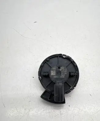 Renault Arkana Airbag deployment crash/impact sensor 988332989R 221226