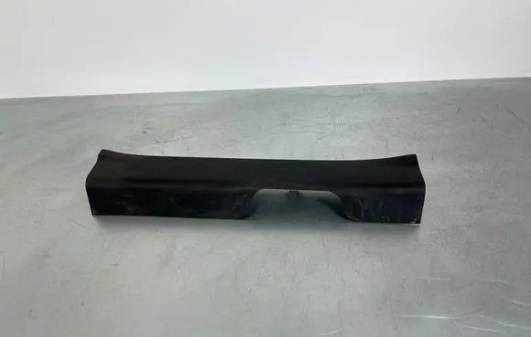Hyundai Santa Fe Front sill trim cover 858822W000