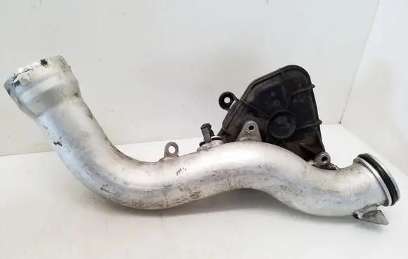 Intake resonator