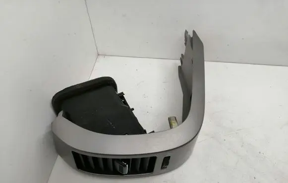 Toyota Prius (XW20) Dashboard side air vent grill/cover trim 5506147010 4556417020 5566047020