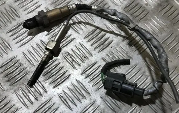 Mercedes-Benz ML W166 Exhaust gas temperature sensor a0009053905 ht0002