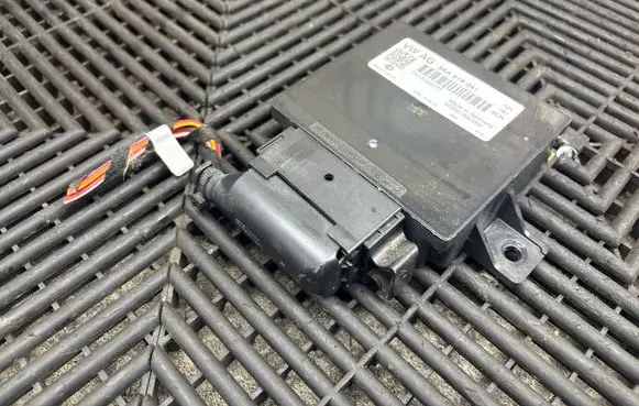 Volkswagen PASSAT B8 Power management control unit 3AA919041 8ES01045240 0413586271