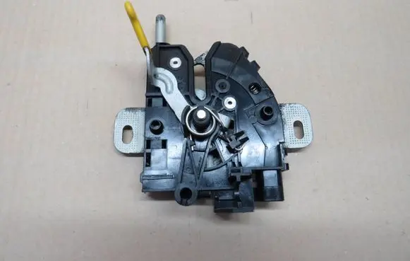 Ford S-MAX Engine bonnet/hood lock/catch 16700