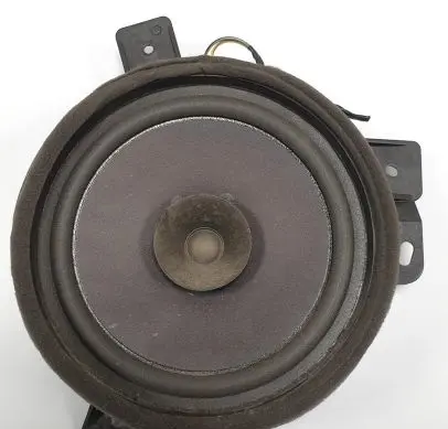 Mitsubishi Grandis Rear door speaker MR986444