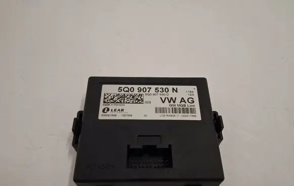 Volkswagen Golf VII Central body control module 5Q0907530N
