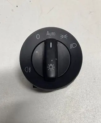 Volkswagen Golf VI Light switch 1K0941431BK 3478 FW5CZCCC18