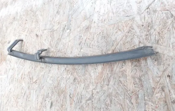 Infiniti G20 Rear door windshield rail 