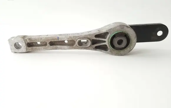 Volkswagen Tiguan Engine mounting bracket 3C0199855M