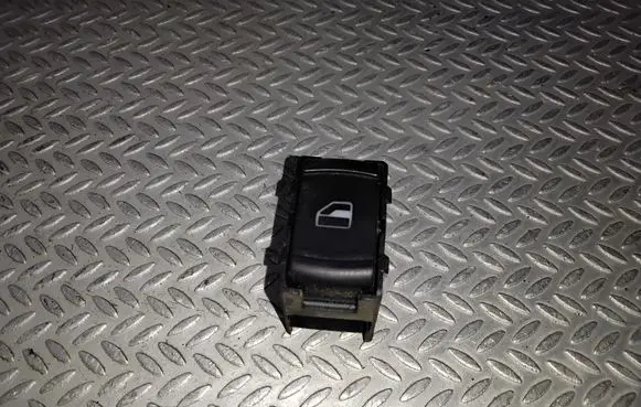 Skoda Octavia Mk1 (1U) Electric window control switch 3B0959855
