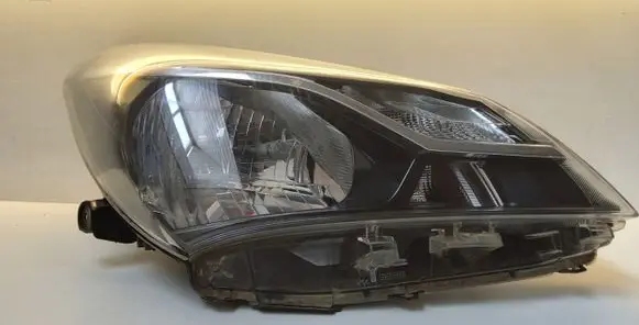 Toyota Yaris Headlight/headlamp 0D195