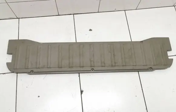 Volvo XC90 Tailgate trim 10158
