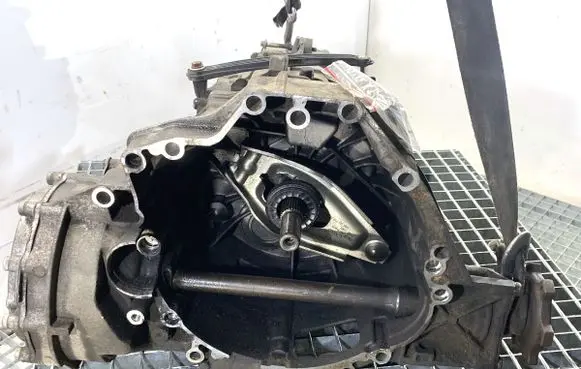 Audi A4 S4 B8 8K Manual 5 speed gearbox LLV
