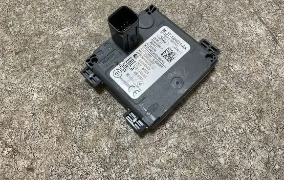 Ford Mach-E I Blind spot module ML3T14H031AK 3432A2F5TR AC028787459